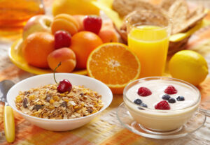 Benefits of eating breakfast for students