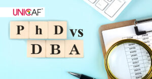 Quelle est la différence entre un doctorat et un DBA ?