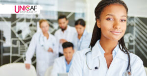 Pourquoi étudiez un master en management de la santé à l’université Unicaf ?